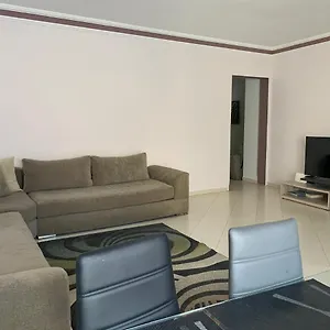 Anfa 28 - 2 Bedrooms - Well Located - Large And Pleasant Appartement